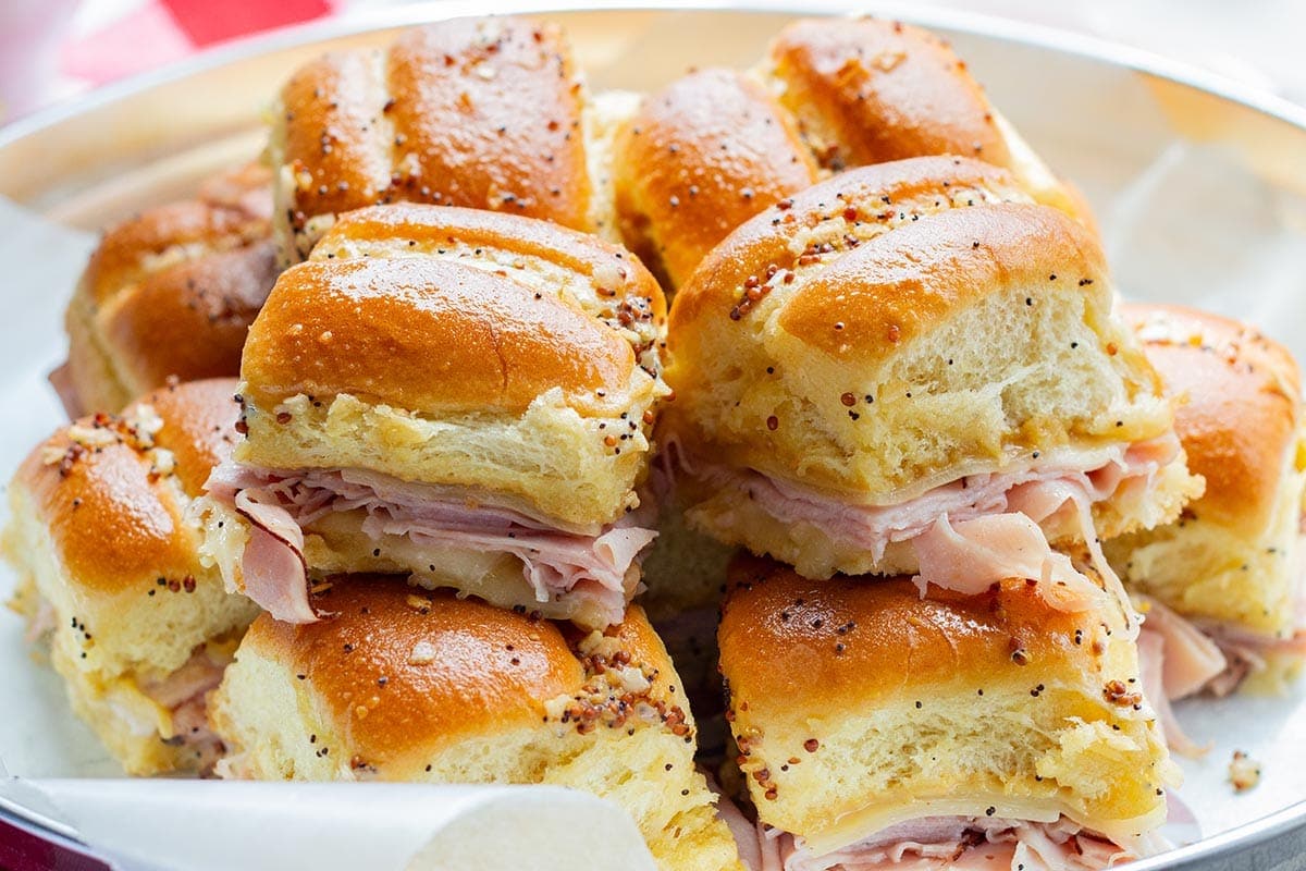 Hawaiian Sweet Roll Sliders