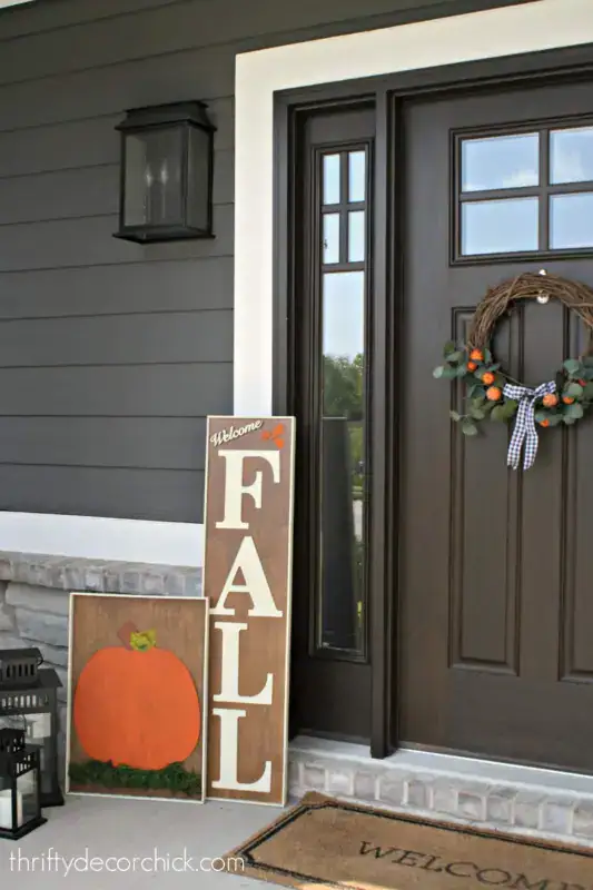 fall porch ideas - DIY Wooden Sign with Fall Saying