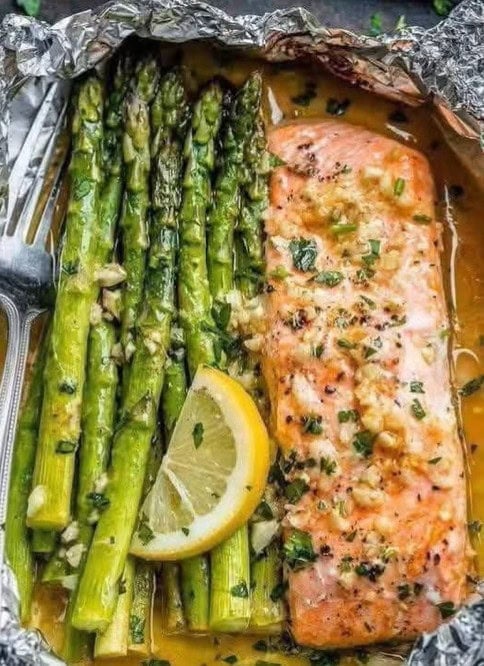 Salmon, Asparagus, and Lemon