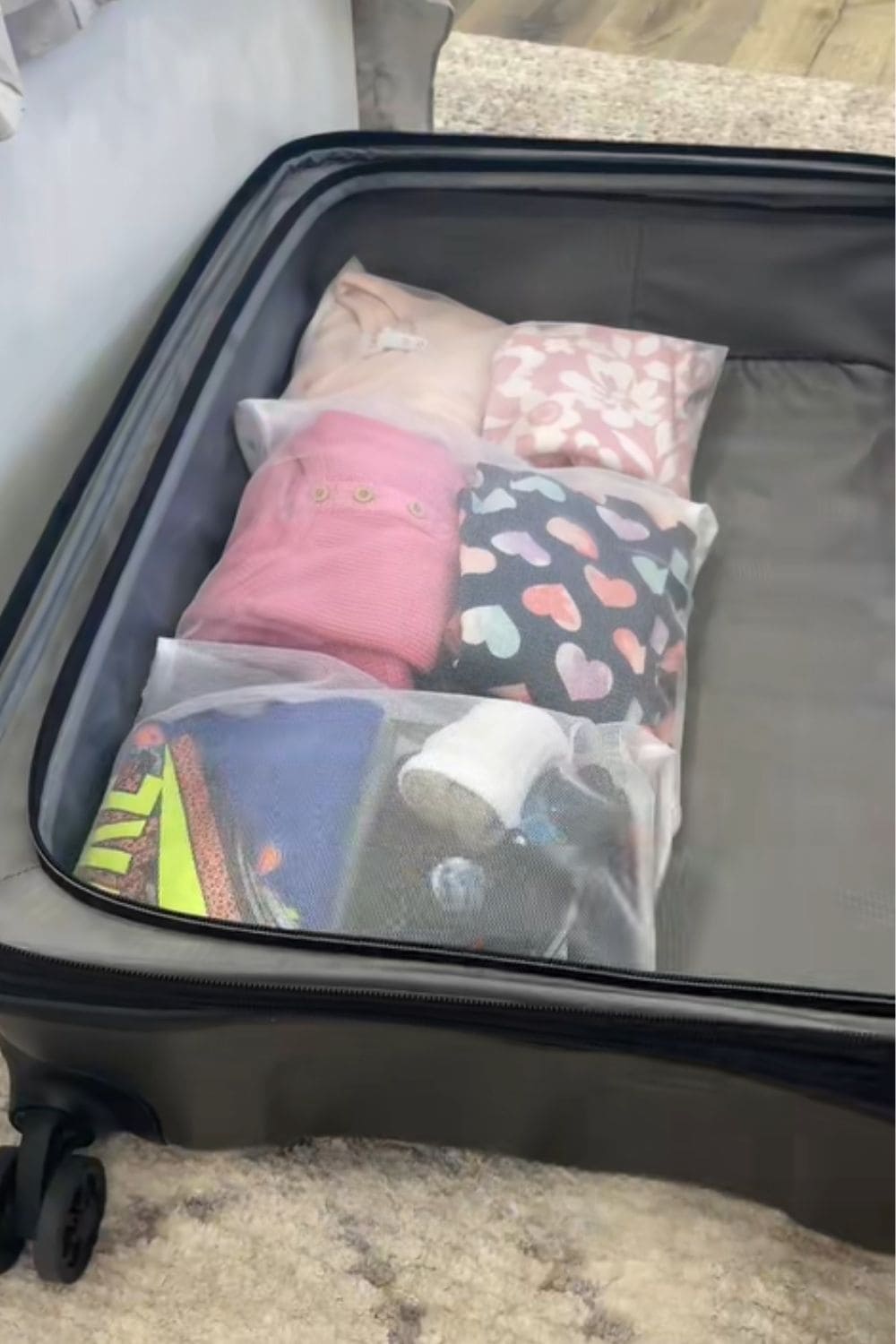 Large zipper pouches make great travel accessories. 