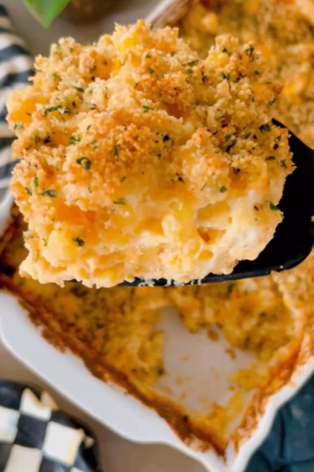 Golden, bubbly mac and cheese fresh from the oven, one of our easiest dump and bake recipes for busy weeknights.&nbsp;