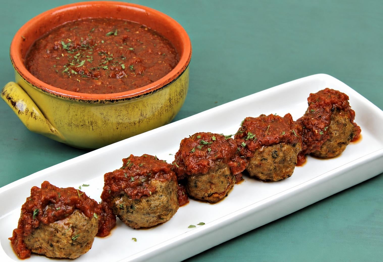 The Savvy Mama Turkey Meatballs - high protein dinner